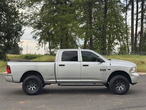 Used 2016 RAM 1500 Tradesman AWD/4WD image 7