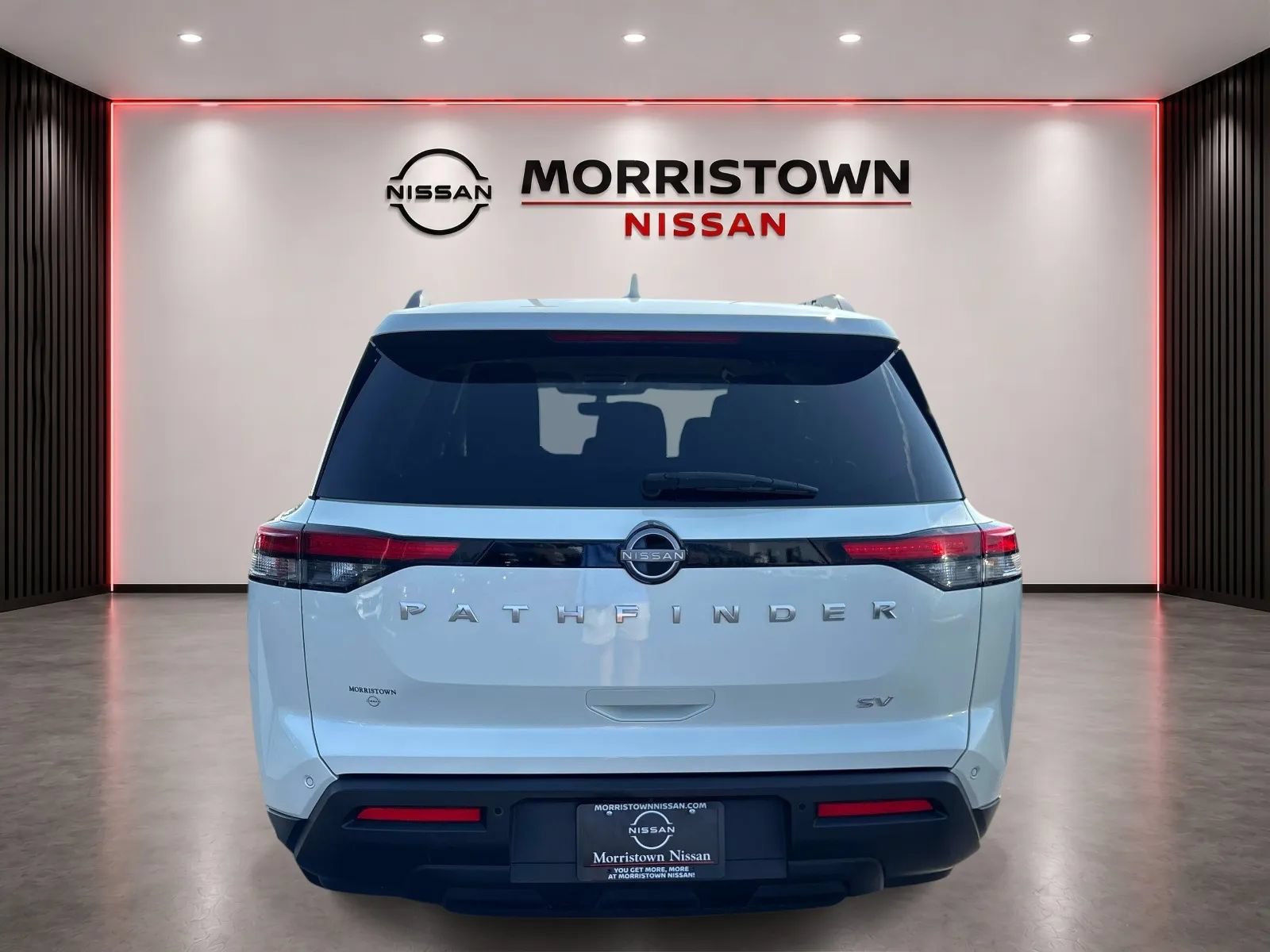 Used 2024 Nissan Pathfinder SV FWD image 4