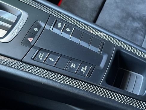 Used 2018 Porsche 911 GT2 RS RWD image 24