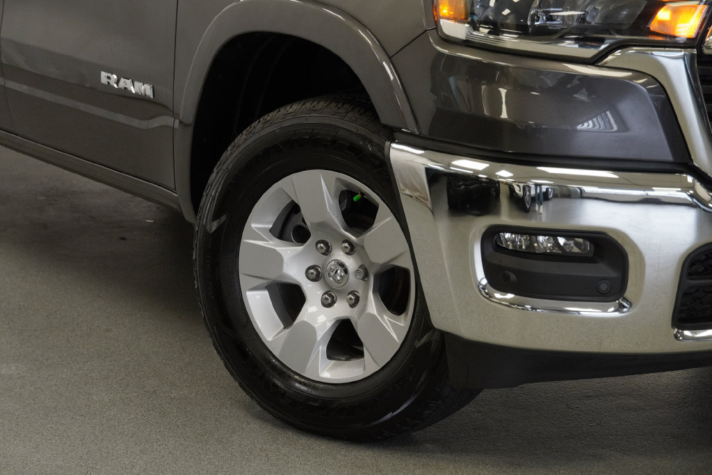 New 2026 RAM 1500 Big Horn AWD/4WD image 4
