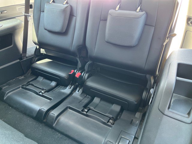 Used 2021 Toyota 4Runner SR5 Premium w/ Moonroof Package AWD/4WD image 16