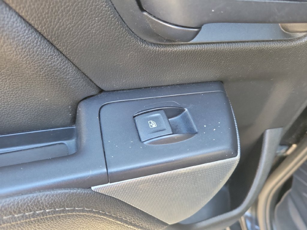 Used 2018 Chevrolet Silverado 1500 LT w/ Redline Edition AWD/4WD image 20