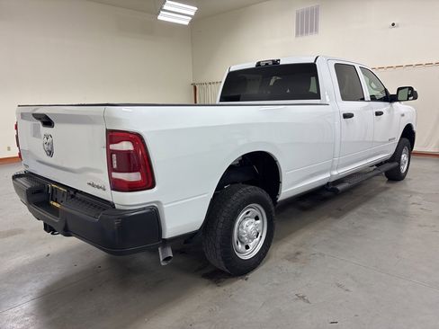 Used 2022 RAM 2500 Tradesman w/ Safety Group image 10