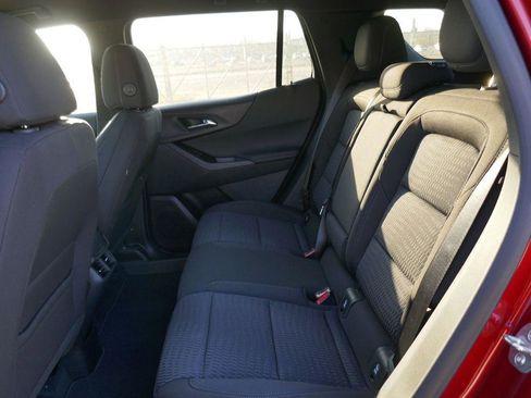 New 2026 Chevrolet Equinox LT image 13