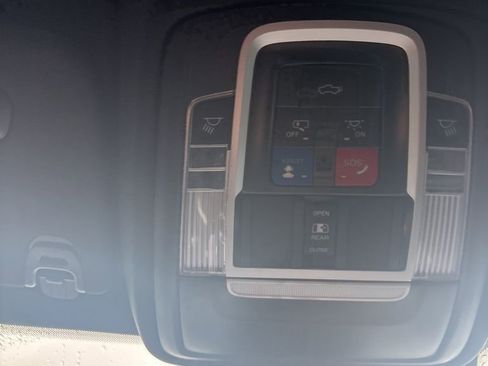 Used 2023 RAM 1500 Limited w/ Bed Utility Group image 37