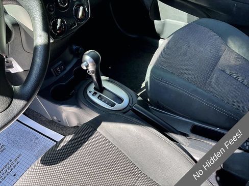 Used 2019 Nissan Versa SV FWD image 13