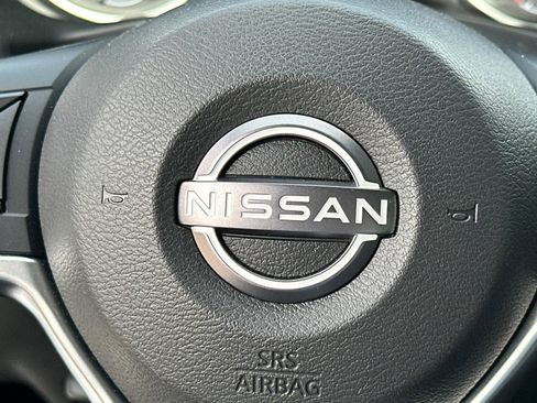 Certified 2025 Nissan Sentra SR w/ SR Premium Package FWD image 22