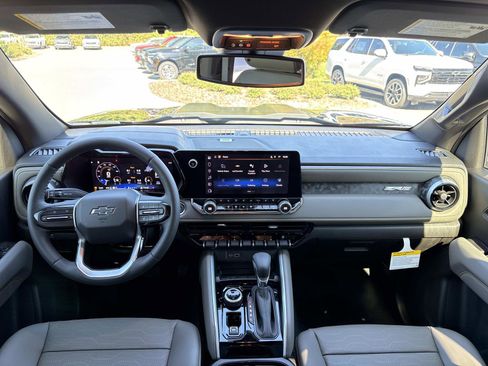 New 2026 Chevrolet Colorado ZR2 w/ Technology Package image 12