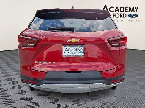Used 2025 Chevrolet Blazer LT AWD/4WD image 5