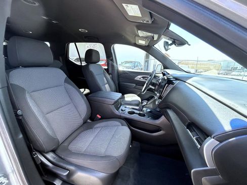 Certified 2023 Chevrolet Traverse LT AWD/4WD image 15