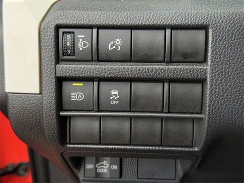 Used 2024 Toyota Tacoma TRD Off-Road image 24