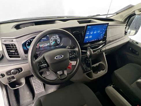 Used 2023 Ford Transit 350 XLT RWD image 29