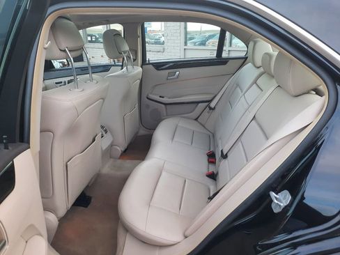 Used 2014 Mercedes-Benz E 350 Sedan image 7