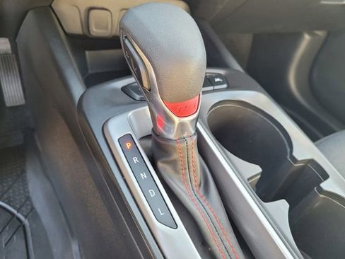 Used 2024 Chevrolet Trax RS FWD image 20