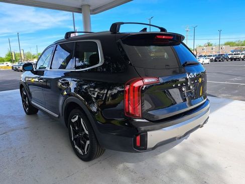 Used 2025 Kia Telluride S AWD/4WD image 4
