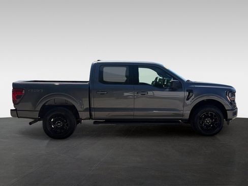 Used 2024 Ford F150 XLT w/ XLT Black Appearance Package AWD/4WD image 4