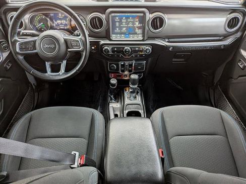 Used 2022 Jeep Wrangler Unlimited Rubicon 4xe w/ Steel Bumper Group image 18