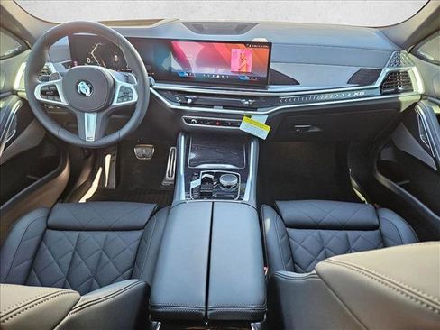 New 2026 BMW X6 xDrive40i image 14
