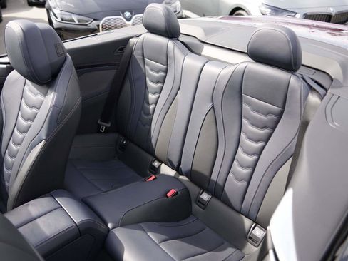 Used 2025 BMW M850i xDrive Convertible image 19