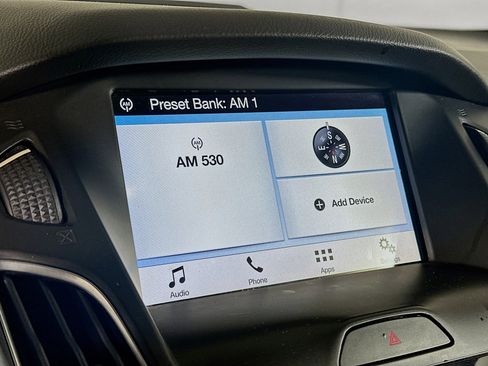 Used 2017 Ford Focus SEL image 21