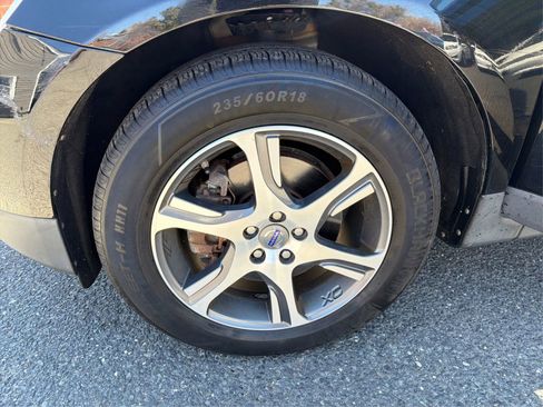 Used 2013 Volvo XC60 T6 image 17