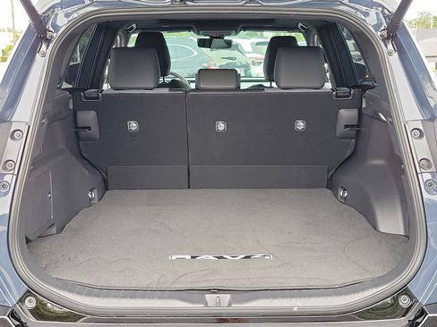 Used 2026 Toyota RAV4 XSE w/ Panoramic Sun Roof Package AWD/4WD image 12