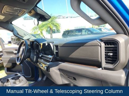 Used 2023 GMC Sierra 1500 Elevation image 23