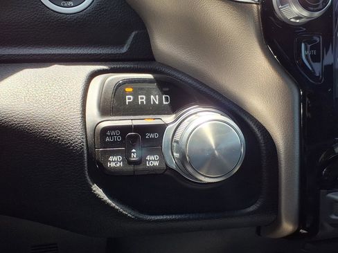 Used 2022 RAM 1500 Laramie AWD/4WD image 25