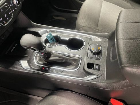 Used 2023 Chevrolet Traverse LT w/ LPO, Floor Liner Package image 17