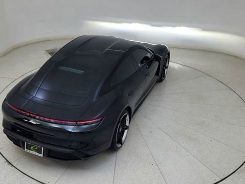 Used 2022 Porsche Taycan image 81