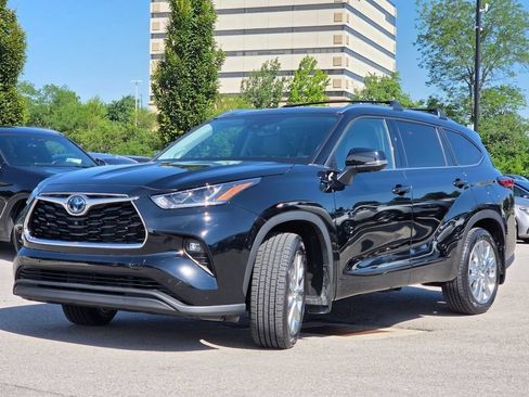 Used 2023 Toyota Highlander Limited AWD/4WD image 28
