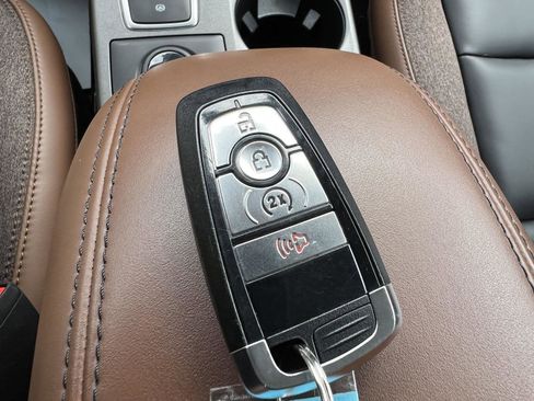 Used 2025 Ford Bronco Sport Outer Banks w/ Outer Banks Tech Package+ AWD/4WD image 40