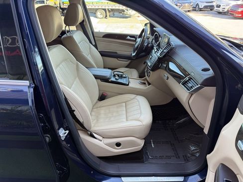 Used 2017 Mercedes-Benz GLS 450 4MATIC w/ Premium Package image 20