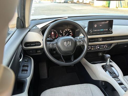 Used 2024 Honda HR-V LX image 18