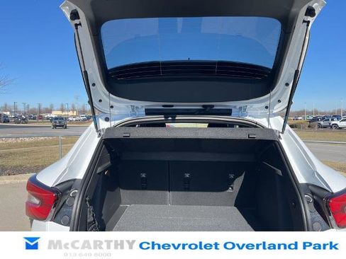 New 2026 Chevrolet Trax RS w/ Sunroof Package image 11