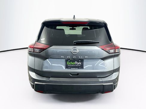 Used 2024 Nissan Rogue S FWD image 7
