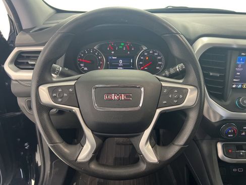 Used 2023 GMC Acadia SLE w/ LPO, Floor Liner Package image 30