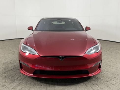 Used 2023 Tesla Model S Plaid image 2