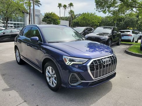 Used 2023 Audi Q3 2.0T Premium Plus w/ Premium Plus Package AWD/4WD image 2