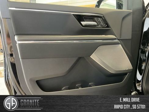 New 2025 GMC Sierra EV Denali image 19