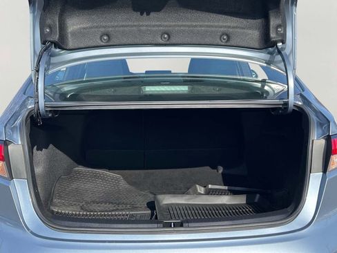 Used 2024 Toyota Corolla SE image 9