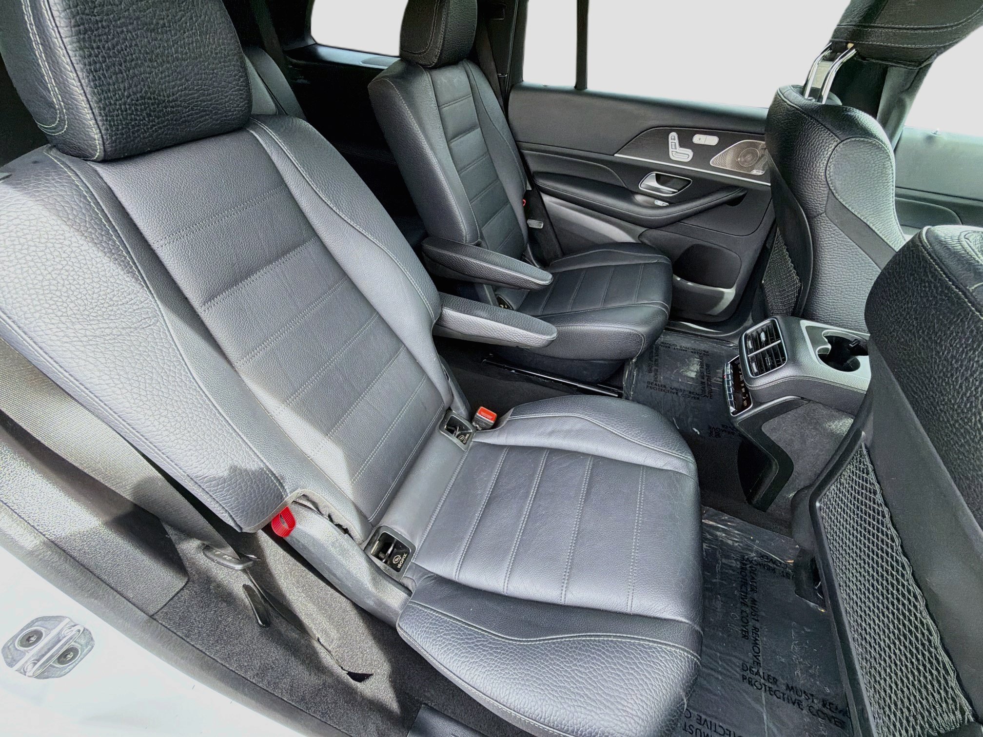 Used 2024 Mercedes-Benz GLS 450 4MATIC image 30