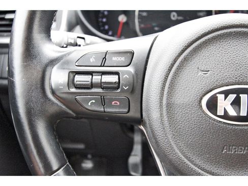 Used 2016 Kia Sorento SX FWD image 18