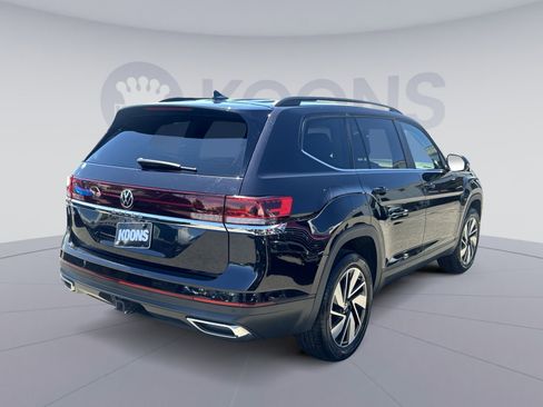 Used 2024 Volkswagen Atlas SE FWD image 16