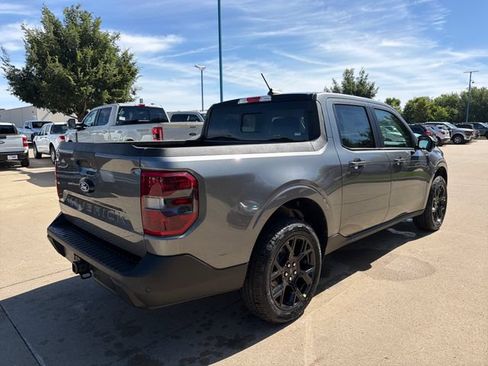 New 2026 Ford Maverick Lariat w/ Black Appearance Package AWD/4WD image 5