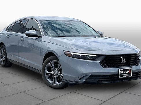 Used 2024 Honda Accord EX-L image 3
