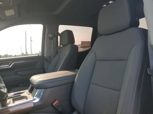 Certified 2023 Chevrolet Silverado 1500 LT w/ Protection Package AWD/4WD image 5