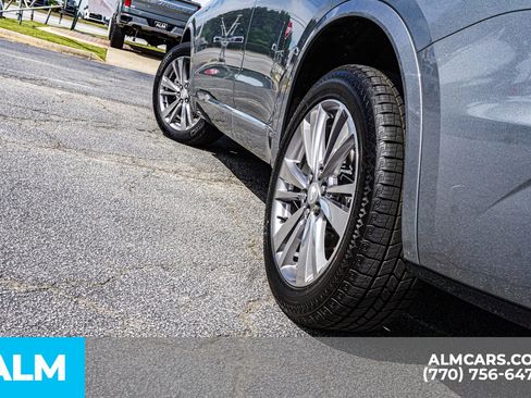Used 2023 Cadillac XT6 Premium Luxury AWD/4WD image 14