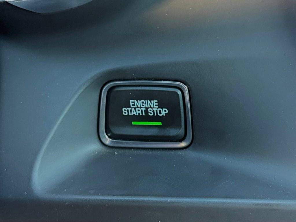 Used 2021 Chevrolet Camaro SS RWD image 25