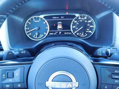 Used 2023 Nissan Rogue SV w/ SV Premium B Package AWD/4WD image 33